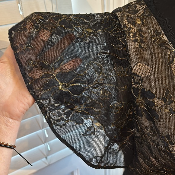 NWT! Adrianna Papell Women's Metallic Lace Dress w/ Tag - Picture 4 of 15